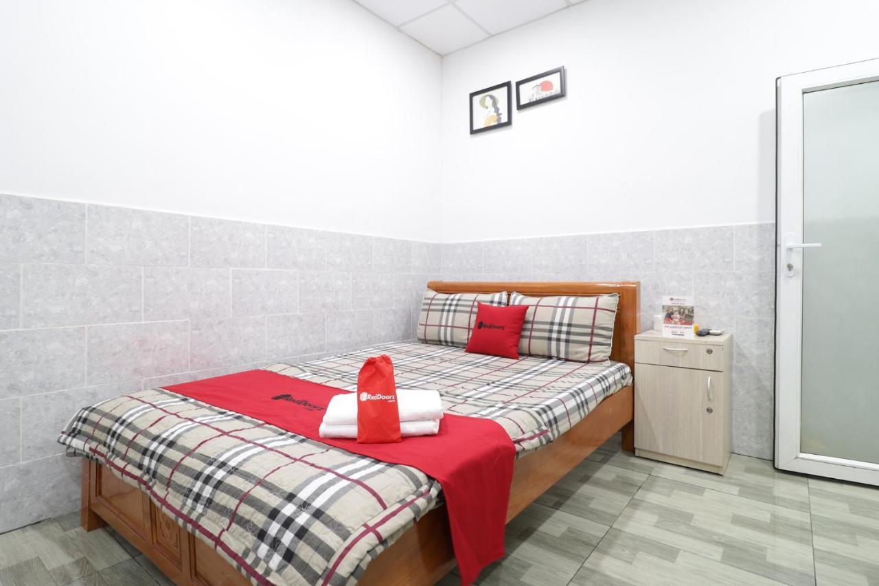 Khách sạn Reddoorz Near Fv Hospital 2 TP. Hồ Chí Minh